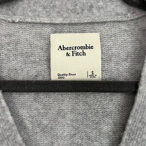 Abercrombie & Fitch Grey Cardigan Size S